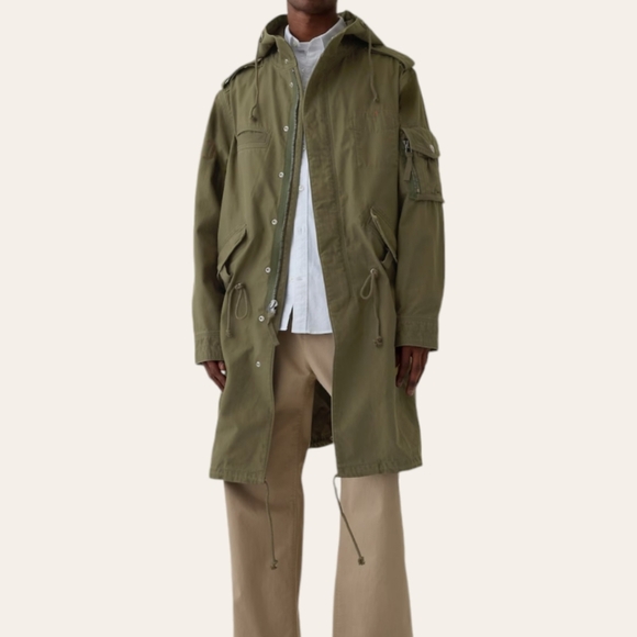 Gap in Partnership with Project (RED) Limited-Edition Utility JacketM